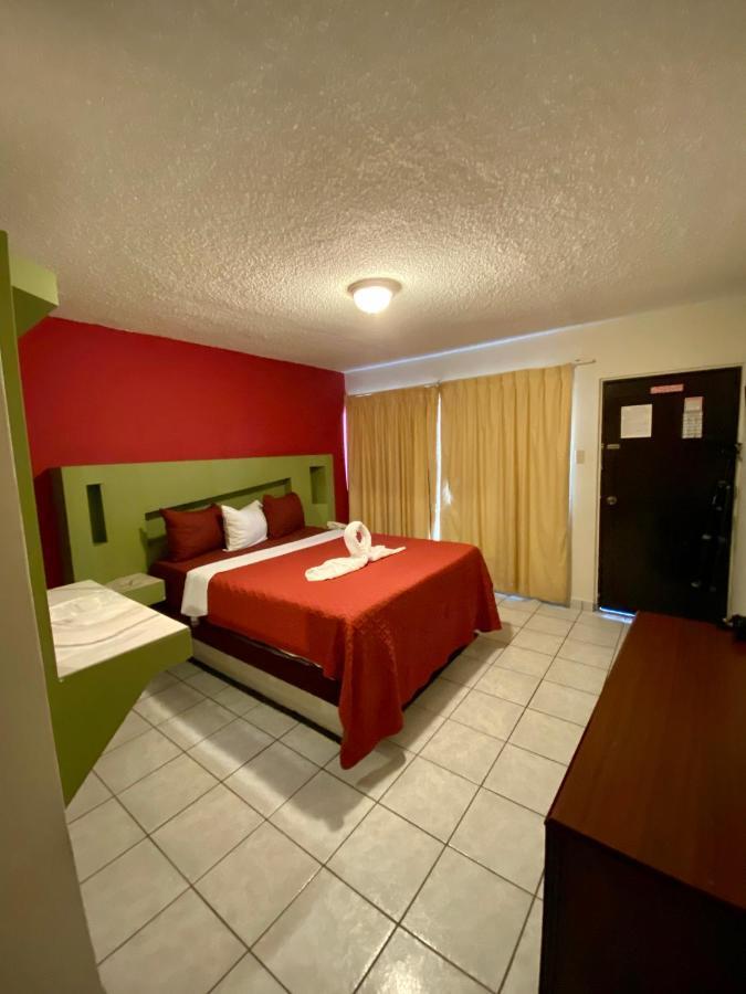 Hotel Los Altos Tijuana Esterno foto