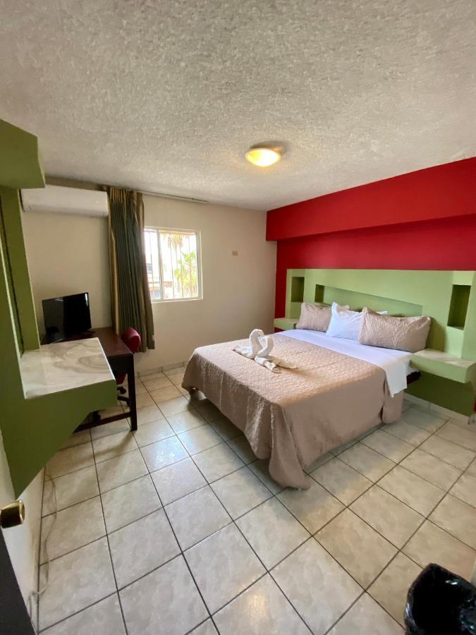 Hotel Los Altos Tijuana Esterno foto