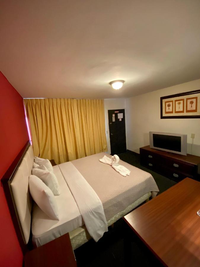 Hotel Los Altos Tijuana Esterno foto