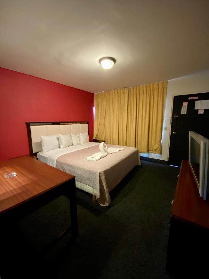 Hotel Los Altos Tijuana Esterno foto