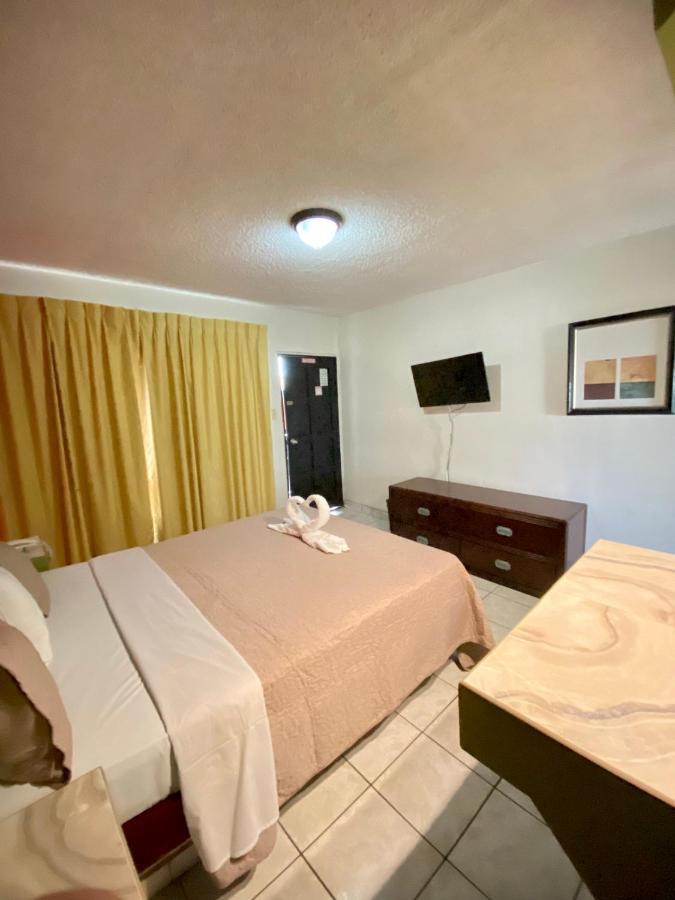 Hotel Los Altos Tijuana Esterno foto